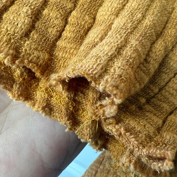 CPY - BKE Button-Down Long Sleeve Knit Shirt - Mustard Yellow or Gold - XL - Picture 4 of 16